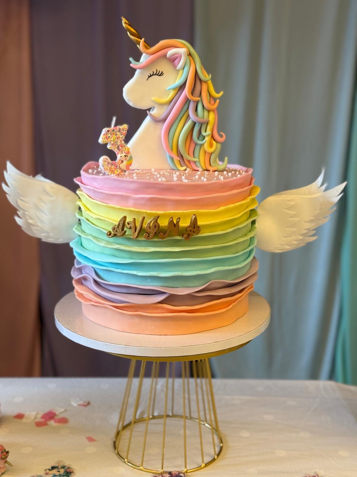 Regenbogen-Einhorn-Geburtstagstorte from Harmonie Konditorei